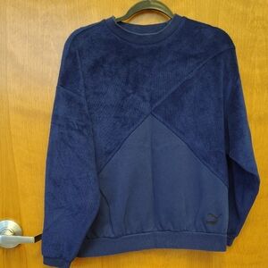 Puma Blue Crew Neck Sweatshirt with Fuzzy Texture and Unique Design